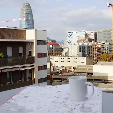 Naitly Poblenou Szálloda