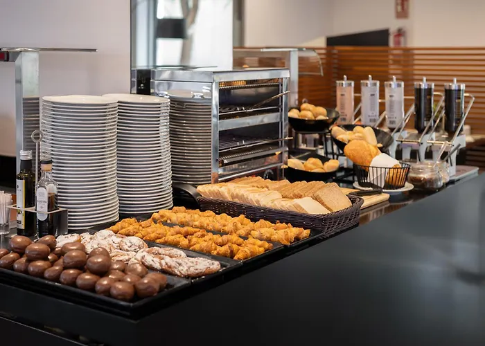 Naitly Poblenou Hotel 4*