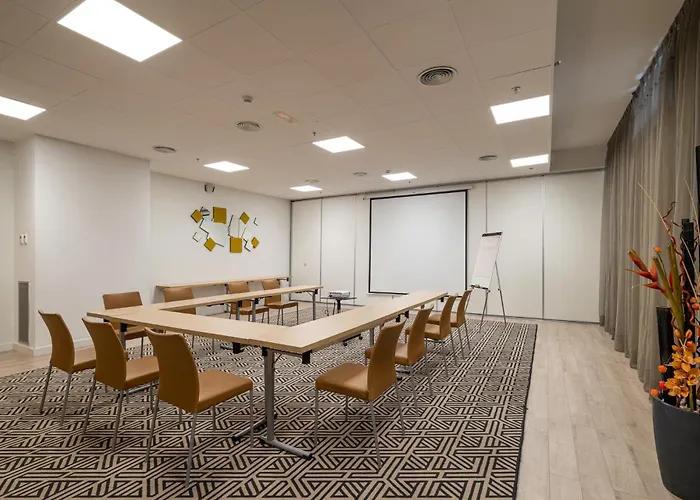Hotel Naitly Poblenou 4*