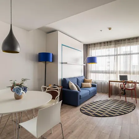 Naitly Poblenou 4*