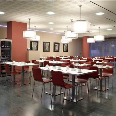 Naitly Poblenou Hotel 4*