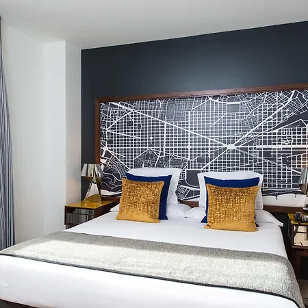 Naitly Poblenou Hotel