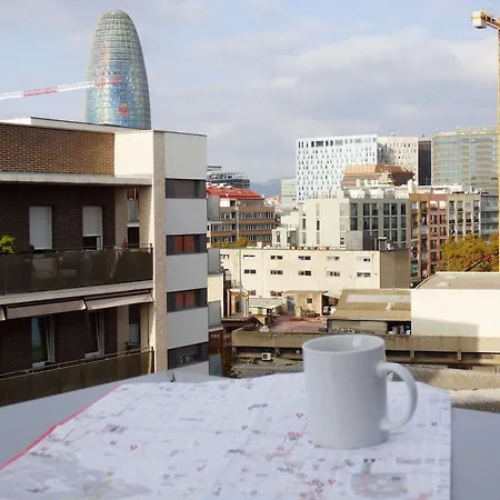 Naitly Poblenou Szálloda