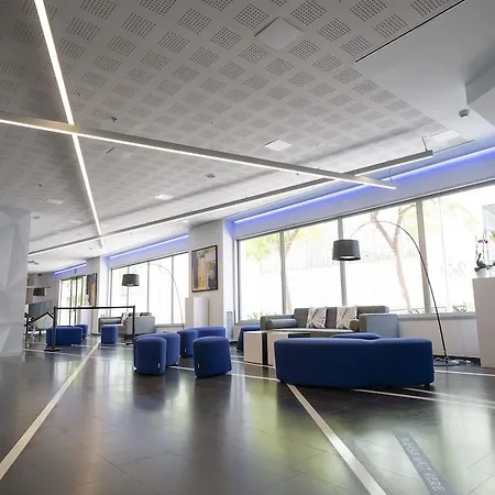 Naitly Poblenou バルセロナ