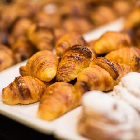 מלון Naitly Poblenou ברצלונה