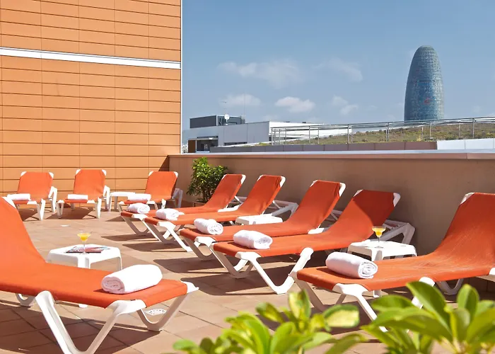 Naitly Poblenou Hotell