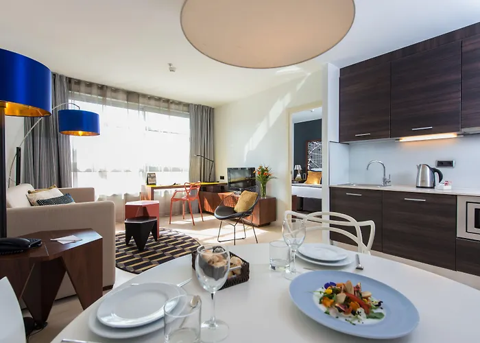 Naitly Poblenou 4*